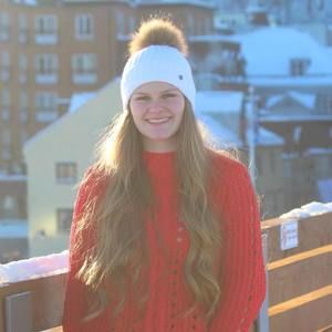 Meet your Posher, Catherine